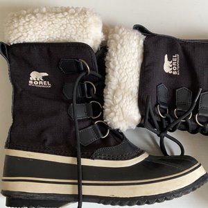 SOREL Women's Waterproof Winter Boots Size 7.5